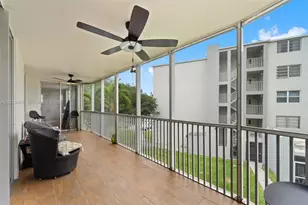 1690 NE 191st St, Miami, FL 33179 - Photo 23