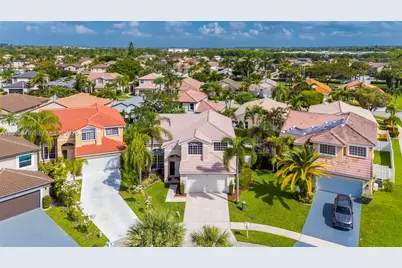 18172 SW 3rd St, Pembroke Pines, FL 33029 - Photo 43