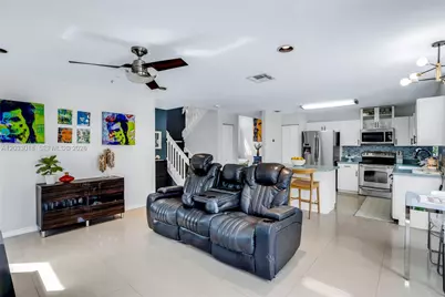 18172 SW 3rd St, Pembroke Pines, FL 33029 - Photo 15