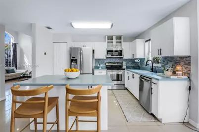 18172 SW 3rd St, Pembroke Pines, FL 33029 - Photo 17