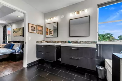 18172 SW 3rd St, Pembroke Pines, FL 33029 - Photo 29