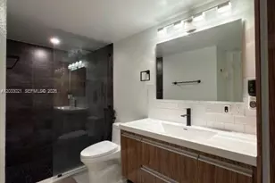 4540 NW 107th Ave, Doral, FL 33178 - Photo 9