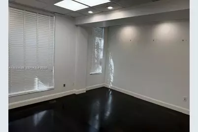 4627 Ponce De Leon Blvd, Coral Gables, FL 33146 - Photo 17