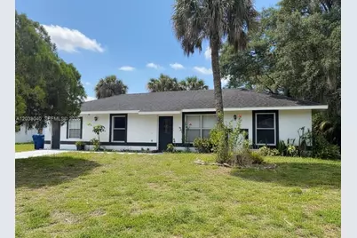 4029 E Sunflower Cir, Labelle, FL 33935 - Photo 5