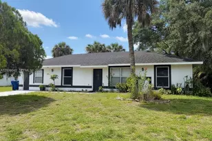 4029 E Sunflower Cir, Labelle, FL 33935 - Photo 5