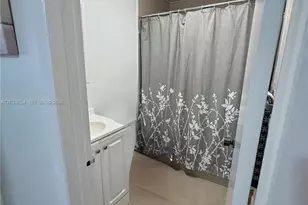 1235 Mariposa Ave, Coral Gables, FL 33146 - Photo 7
