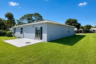 811 Serenade St NW, Palm Bay, FL 32907 - Photo 19