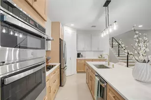 701 SW 17th St, Fort Lauderdale, FL 33315 - Photo 15