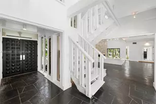 5600 Oakwood Ln, Coral Gables, FL 33156 - Photo 5