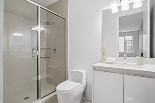 7472 NW 100th Ave, Doral, FL 33178 - Photo 37