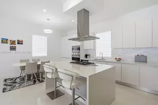 7472 NW 100th Ave, Doral, FL 33178 - Photo 15