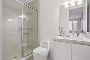 7472 NW 100th Ave, Doral, FL 33178 - Photo 37