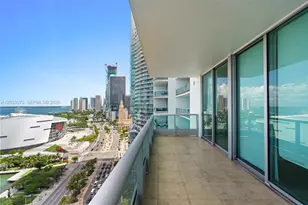 900 Biscayne Blvd, Miami, FL 33132 - Photo 3