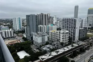79 SW 12th St, Miami, FL 33130 - Photo 11