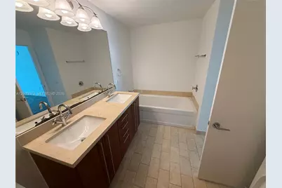 79 SW 12 St #2709-S, Miami, FL 33130 - Photo 5