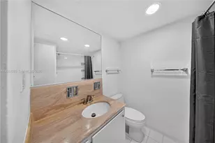 5600 Collins Ave, Miami Beach, FL 33140 - Photo 13