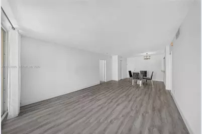 5600 Collins Ave #7W, Miami Beach, FL 33140 - Photo 9
