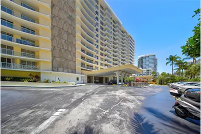 5600 Collins Ave #7W, Miami Beach, FL 33140 - Photo 3
