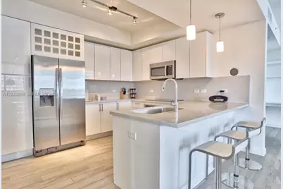 999 SW 1st Ave #2404, Miami, FL 33130 - Photo 1