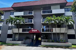 1121 SW 122nd Ave, Miami, FL 33184 - Photo 1