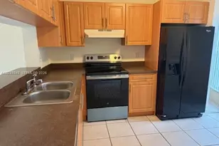 2856 Cambridge Ln, Cooper City, FL 33026 - Photo 5