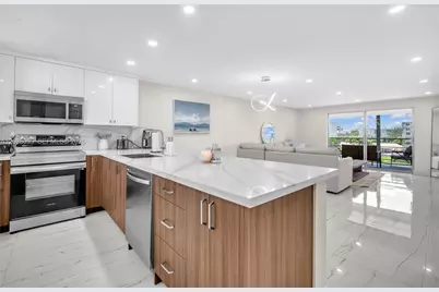 441 SE 3rd St #404, Dania Beach, FL 33004 - Photo 11