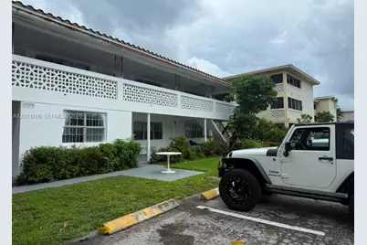11970 NE 19th Dr, North Miami, FL 33181 - Photo 5