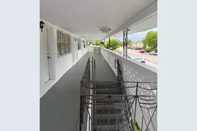 11970 NE 19th Dr, North Miami, FL 33181 - Photo 11