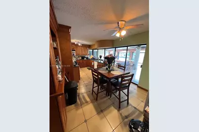 1881 NW 36th St, Oakland Park, FL 33309 - Photo 11