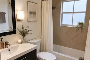 3135 NE 184th St, Aventura, FL 33160 - Photo 11