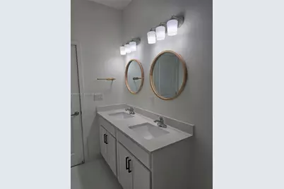 19410 SW 124th Ct, Miami, FL 33177 - Photo 11