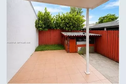 19831 NW 65th Ct #0, Hialeah, FL 33015 - Photo 11