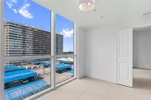1945 S Ocean Dr, Hallandale Beach, FL 33009 - Photo 27
