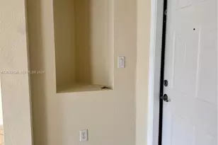 11503 NW 89th St, Doral, FL 33178 - Photo 3