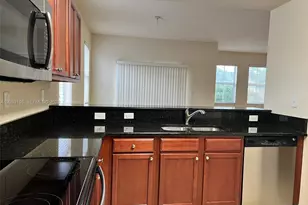 11503 NW 89th St, Doral, FL 33178 - Photo 3