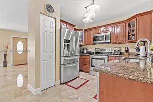 16453 SW 97th St, Miami, FL 33196 - Photo 9