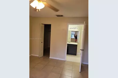 785 NW 103rd Ter #202, Pembroke Pines, FL 33026 - Photo 7