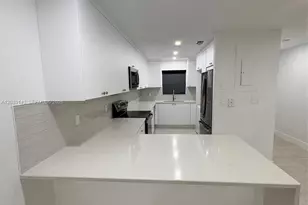 15430 SW 74th Cir Ct, Miami, FL 33193 - Photo 3