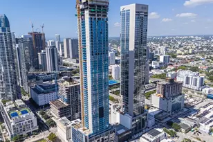 20 NE 11th St, Miami, FL 33132 - Photo 41