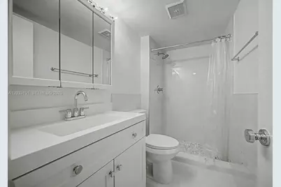 1205 Mariposa Ave #415, Coral Gables, FL 33146 - Photo 13