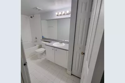 711 SW 111th Wy #301, Pembroke Pines, FL 33025 - Photo 17