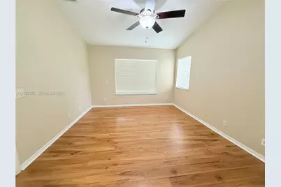 1530 Canary Island Dr, Weston, FL 33327 - Photo 11