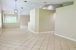 1530 Canary Island Dr, Weston, FL 33327 - Photo 7