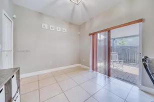 4453 SW 163rd Pl, Miami, FL 33185 - Photo 7