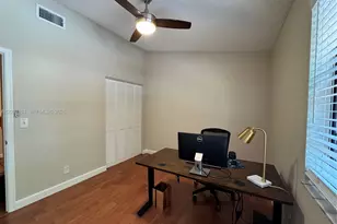 9023 Vineyard Lake Dr, Plantation, FL 33324 - Photo 25
