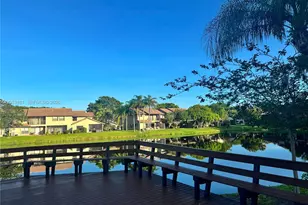 9023 Vineyard Lake Dr, Plantation, FL 33324 - Photo 35