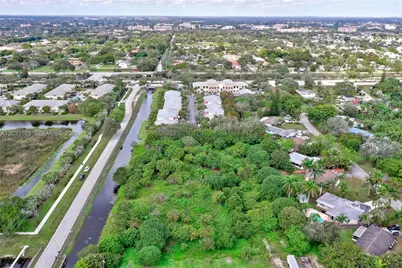 76 SW Ave, Davie, FL 33314 - Photo 5