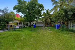 348 NE 58th St, Miami, FL 33137 - Photo 1