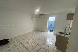 1717 NW 16th St, Miami, FL 33125 - Photo 3