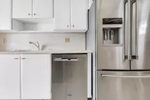 3100 NE 48th St, Fort Lauderdale, FL 33308 - Photo 21